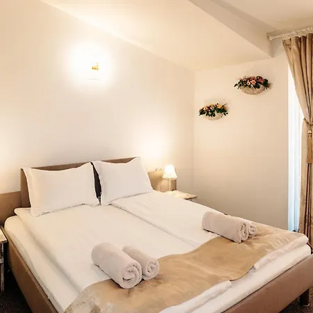 Kiev-free Parking 酒店 3*