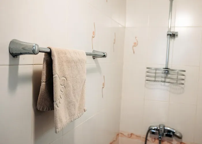 Kiev-free Parking Szálloda 3*