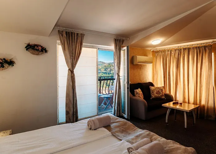 Szálloda Kiev-free Parking