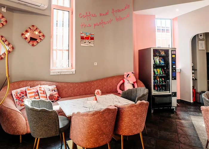 Kiev-free Parking Szálloda 3*