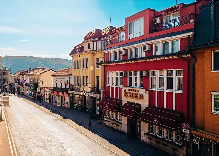 Szálloda Kiev-free Parking 3*